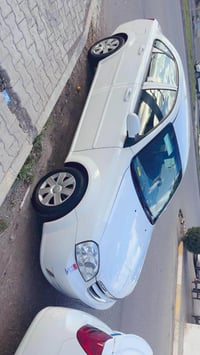 اوبترا ٢٠١١ • اوتوماتيك • شاشة وكاميرا