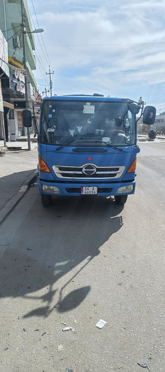 سلام عليكم سياره هينو شيطان دخول سته سلندر فول عادي ثمانين دخول جديد رقم وسنويه سياره زيرو مامشتقله نفايات سنويا الحد 2030/ مديل السياره /2018/ ***********
