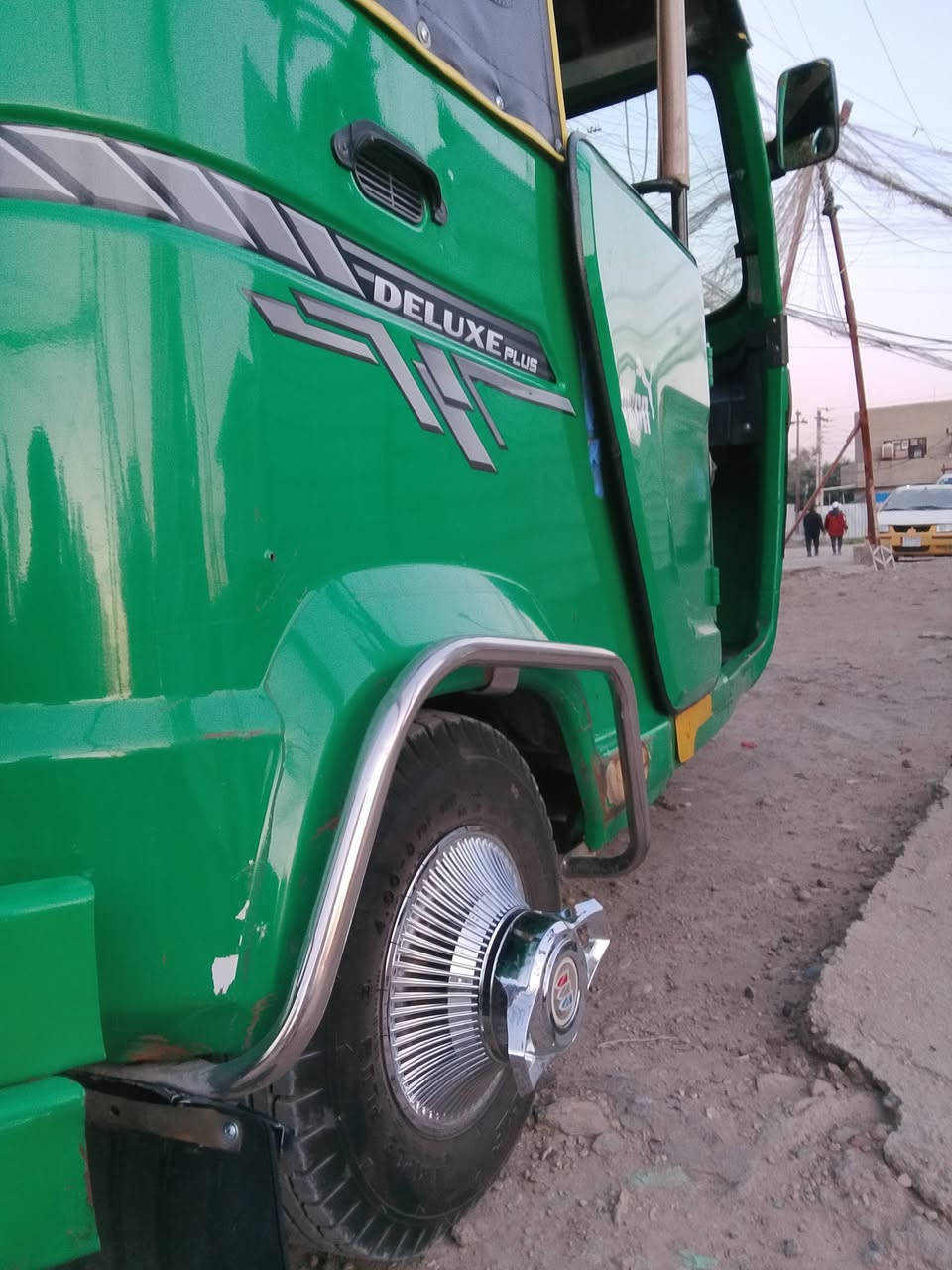 سلام عليكم تكتك موديل 22 رقم نكليزي بابل  تكتك كفاله عامه ماعده كم رعصه مثل ماواضح بل صوره مكينه وكير واكسل مكفولات تحويل مشروع وطني مكاني بغداد البياع رقم هاتف *********** سعر 7800 وبيه مجال
