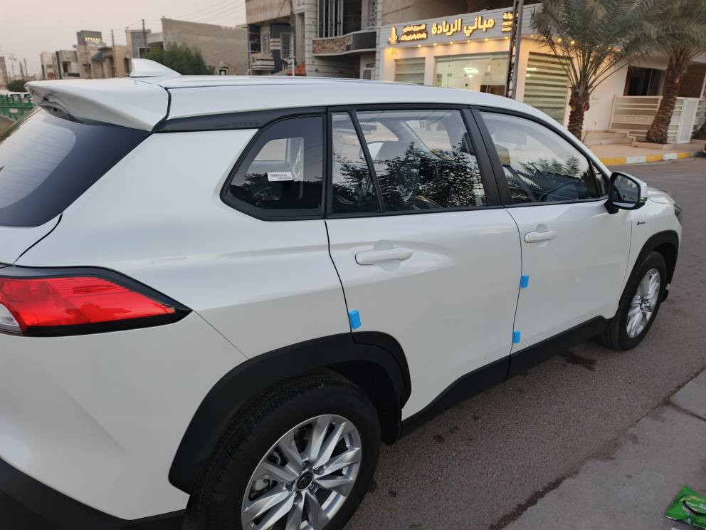 السلام عليكم كورلا كروز مكفوله من الضربه والصبغ والبارد كفاله عامه موديل2025 خليجي السياره
مواصفات
هايبرد
محرك 2000
فتحه 
بصمه 
فول تحكم ستيرن 
هاند بريك دكمه 
أوتو هولد 
اسير بلمري
شاشه كار بلي 
رادار أمامي توفق ذاتي
اربعه دسك ايبي اس ابريك 
اريل ماوس جيبي اس
وباقي المواصفات معروفة 
رقم بغداد بسمي هزه جديده ورقم جديد بسمي 
ماشيه 8 الف
جديده جدا جدا بحاله الزيرو
السعر 179$
***********

*********** بغداد, العراق
