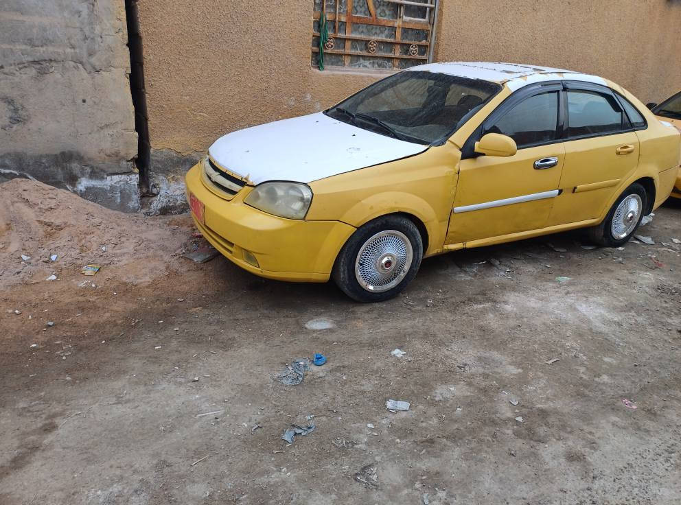 ***********.             22 بغداد, العراق
