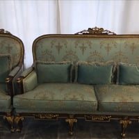 نص تخم • ميز • تركواز