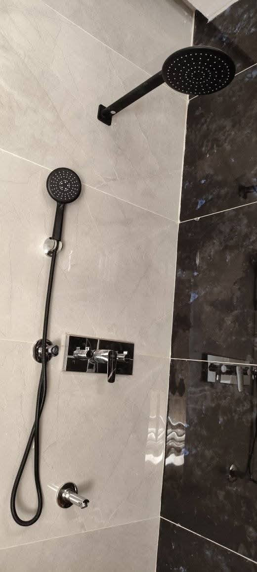 خلفه ماي ومجاري متفرق حالين شغل درجه اولى نشتغل بالحمزه والارياف المجاورة لها
متواجد فقط ***********
