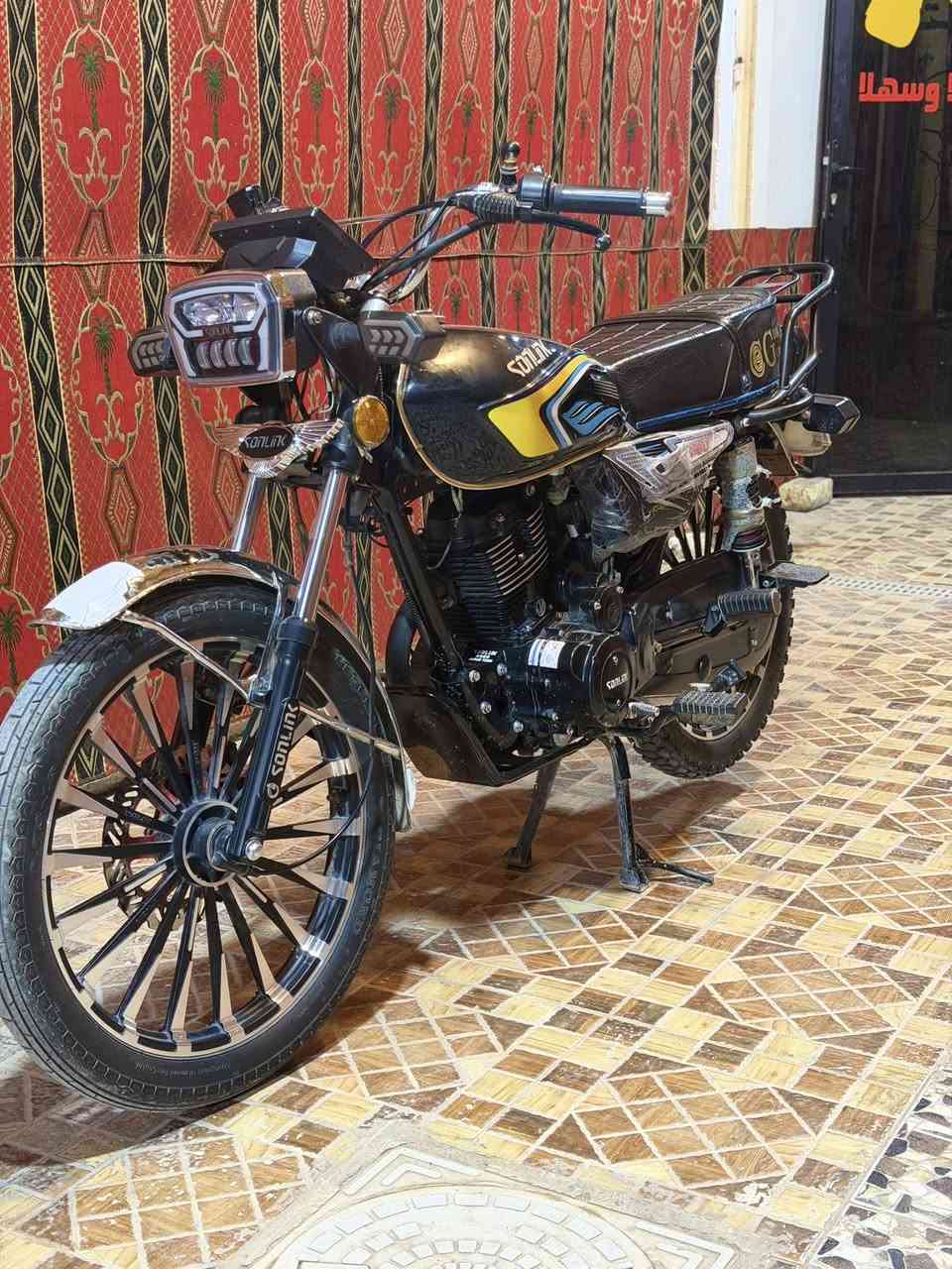 سلام وعليكم  سافن ٢٠٢٥ دراجة بعدها جديدة.      اوراق بغداد.  ما متواجد ع فيس شراي يتصل ***********
