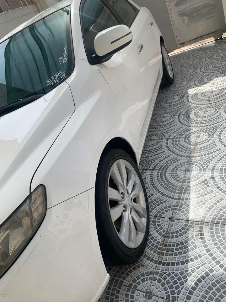 سيراتو 2011رقم اربيل تحويل او وكاله 
السياره بيه صبغ دوسه او ربع من الدور مال الجاملغ او بارد بلباب بسيط غير هذا كله مكفول كير او مكينه كفاله لوك 
عنوان السياره بابل
السعر 109 او بيه مجال 
لتواصل ‭0781 083 5016‬
غير متواجد على الفيسبوك
