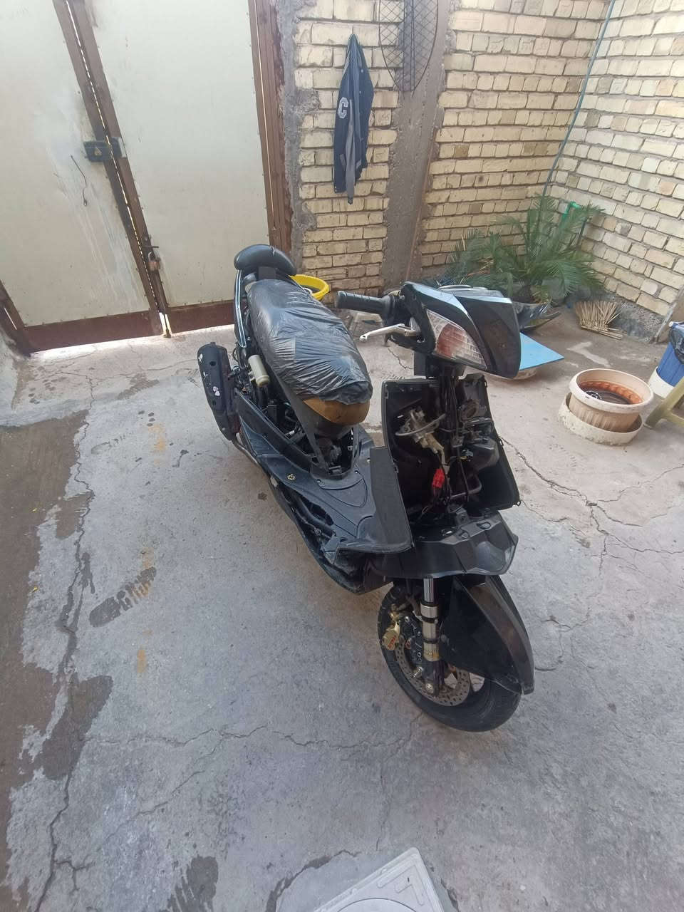 مراوس شباب بيه نواقص بسيطه مكينه بلاديه شلعه ومعدل


**إذا كنت صاحب هذا الإعلان وتريد حذفه لأي سبب، رجاءا أرسل رسالة إلى الدعم الفني**