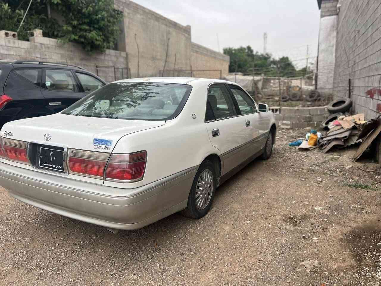 مەلیکە vvt بۆ فرۆشتن کەم بەنزین خۆر ماڵی دۆستە بەس کۆمپلێسەری تەبریدی ئیش ناکات غازیشی تیایە تاقمێ تایەی تازەشی لەسەرە بێ کۆدە بەیانی بیکە بە ناوی خۆتەوە 

*********** 
ڤایبەر و واتساپی لەسەرە
