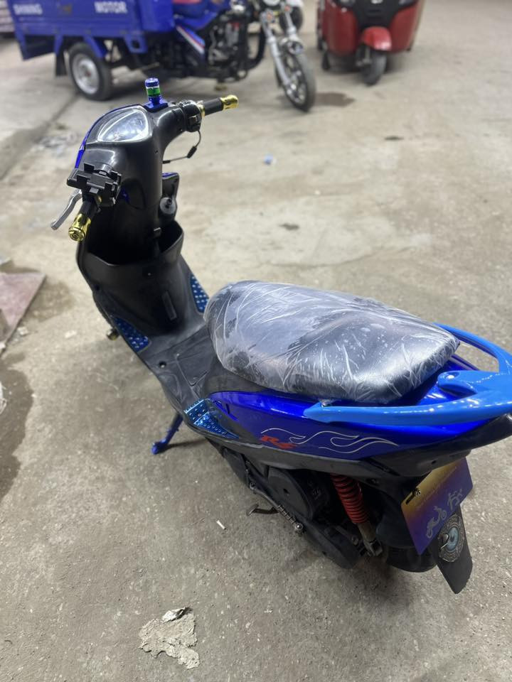 إسلام علكيم دراجه ماكس عدله للبيع
الدراجه كامل كله لل اخير كهربائيات محرك كفرات ل تايرات بس الي وره ممسوح و لا تنقص لا تبخر. سعرها.400 
شغاله سلف هندرً مكاني بغداد الحسينيه الراشديه. 
رقمي. ***********
