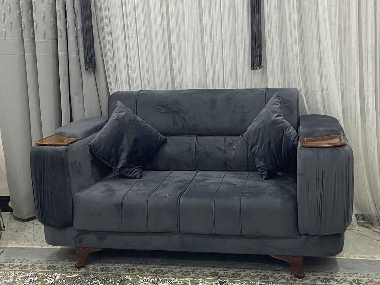 السلام عليكم 
تخم مامستخدم بعده جديد 5 قطع 10 مقاعد للبيع 
 للاستفسار الاتصال على الرقم 
***********
