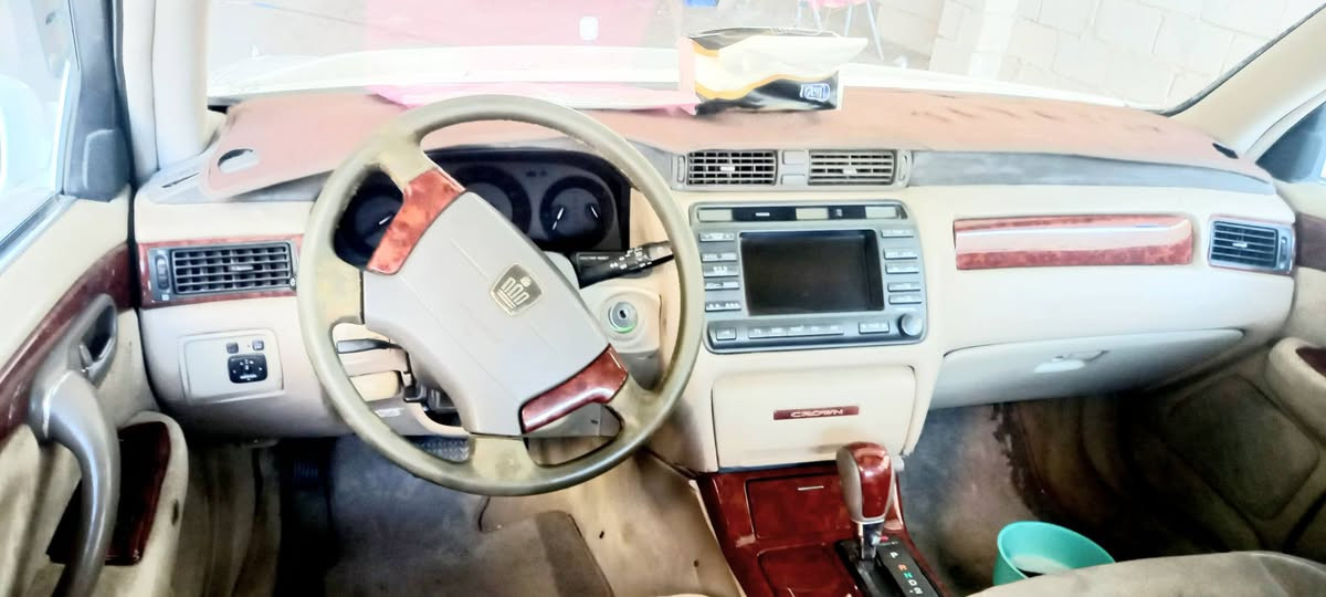 ملكه دوات مكصوصه جنطه وقمارة السعر 50 البصرة القرنه ***********
