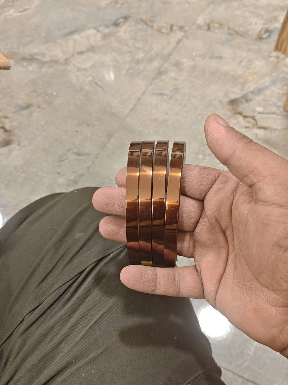 سلام عليكم
ستوديو تصوير 45*8*45 سعر 40 الف
مقص ورق حجم 15 سعر 15 الف
الواح المنيوم سبلميشن عدد 6 15 الف
باند ورق فاتح سبلميشن  عدد 5 25 الف
باند ورق داكن سبلميشن عدد 4 20 الف
باند ورق JOJO اكواب عدد 2 20 الف
حبر سبلميشن حراري اصلي عدد 3 سيت سعر السيت 25 الف
كوب سبلميشن اسود سحري عدد 16   24 الف
كوب سبلميشن ابيض عدد 35 40 الف
كابسه حراريه 5*1 350 الف

بيع شلعه 
السعر الكلي 625 الف وقابل للتفاوض رجاء  الي ميعجبه خل يعبر المنشور اخذتهن مصار اقل شهر 
***********
