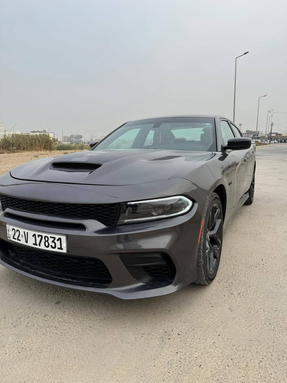 السلام عليكم 
جارجر RT  2023. محرك 5700 
رقم اربيل بسمي 
ماشيه 21 
السعر. 255 $ 
مكان الانبار رمادي 
اتصال  ***********
