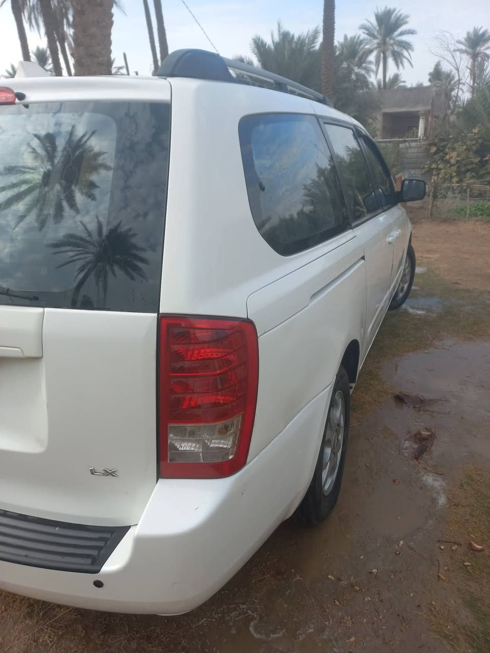 السلام عليكم سيدونا ٢٠٠٨ رقم بغداد باسمي حادثها جاملغ وبنيد وبيهة مكانات صبغ ابيع صبغ حزام مكان السيارة كربلاء طويريج سعرها ١٣٥ وبيهة مجال وبيهة سونار السيارة ***********
