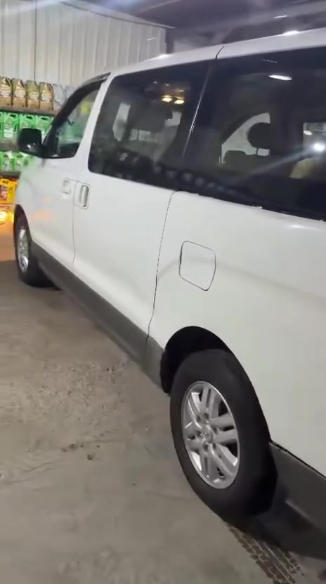 ستاركس ٢٠١٨ بغداد
العنوان الناصريه*********** 

السعر ١٩٠ واكو مجال
