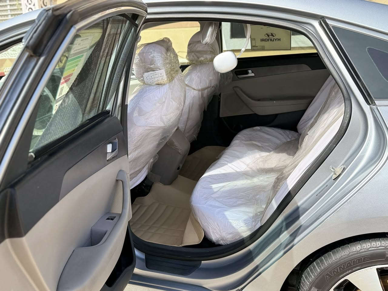 سلام عليكم سوناتا لبيع 2015 أمريكي السياره سرقه  صفحت الصدر بيه شخوط او باغينه  لا معجون ولاه دكت جاكوج حداديه مكينه كير كله جديد تخم تاير بيه جديد مناقصه برغي مال جناي بيع او مرواس باجيرو حسب القناعه بابل ***********
*********** اتصل اوبيك خير او تتدلل
