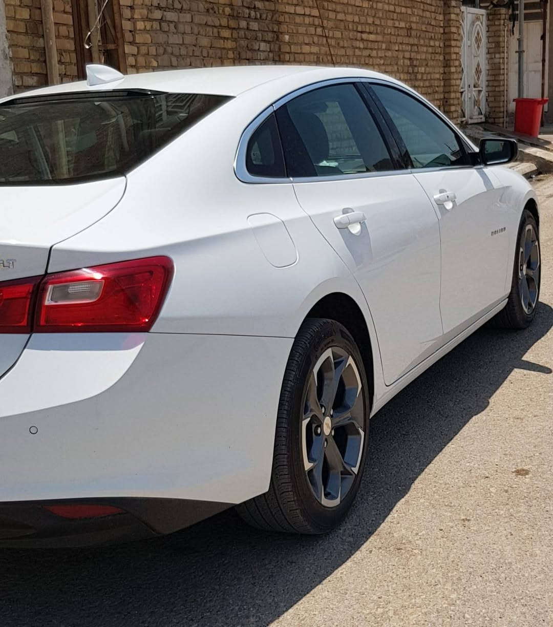 السلام عليكم 
مواصفات
 شفروليه ماليبو موديل ٢٠٢٤
وارد امريكي حادثها فقط دعاميه بدون اي دواخل
محرك ١٥٠٠ توربو  
ماشيه ٤٣٠٠٠ كم 
ثشغيل بصمه
تشغيل عن بعد 
تحكم استيرن 
بريك بصمه 
زجاج اوتو
مانع انزلاق وتحديد مسار
مقعد السايق كهربائي
غرفتها الداخليه تقريبا زيرو 
محركها لوك  
تخم تايرات ١٨ مع ويل كب رياضي 
 السياره نضافتها فووول اخت الزيرو .
السعر خاص


**إذا كنت صاحب هذا الإعلان وتريد حذفه لأي سبب، رجاءا أرسل رسالة إلى الدعم الفني**