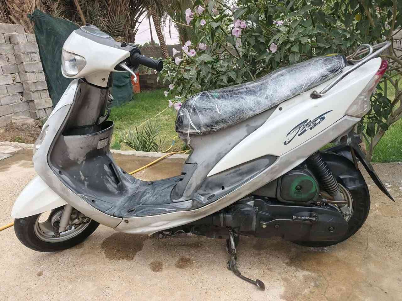 ماكس منغولي للبيع
دراجه رمبه صارله 4 اشهر من نازله من رمبه 

كله بلادي مامبدل اي شي ماممدود عليه سبانه 
السعر 650 وبيه مجال

التواصل خاص


**إذا كنت صاحب هذا الإعلان وتريد حذفه لأي سبب، رجاءا أرسل رسالة إلى الدعم الفني**