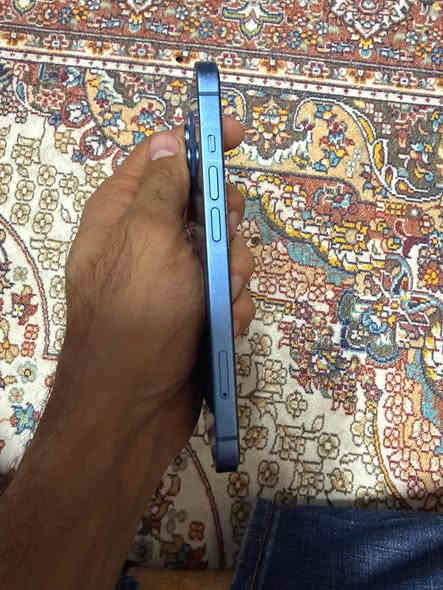 ايفون 13 كامرتين للبيع
ايفون 13 كامرتين بطاريه 79‎%‎ ذاكره 128 جهاز كلش نظيف كارتون وكيبل الشحن ويا لون ازرگ مامفتوح ولا مستبدل اي قطعه فقط البطاريه نازله ب 375 وبي مجال كلش بسيط عنواني حكيميه
***********
***********
