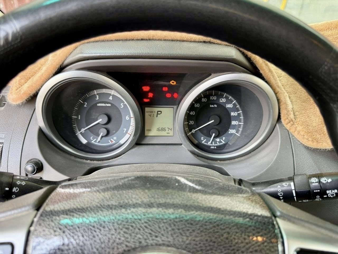 للبيع برادو 2014 محدث 2016
سونر ماله موجود بلمنشور
سياره فتحه سقف 
تحمكات استيرن 
بصمه 
مكان سياره// كركوك
بي بطاقة بانزين

***********
‭0751 229 2183‬
