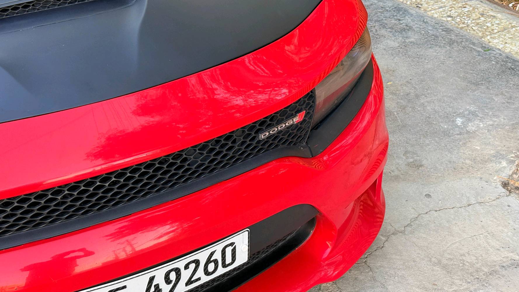 السعر (((((( 154 ورقه )))))) وبيها مجال للطيبين سياره ((( صبغ عام)))
دوج جارجر 2017 لون احمر 
ويل 20 نجمه خسفه قويه
محرك هيمي 5700    V8
شاشه جبيره
كشن كهرباء وتدفئه
اكزوز طرب بلادي قطره لحيم او تحوير مابي
لا حجر بيئه ملغي ولا شي
تخم تاير نظيف
تبريد تدفئه جاهزه
صدر نص عمر

مستعجل للبيع فقط
عمر ***********






