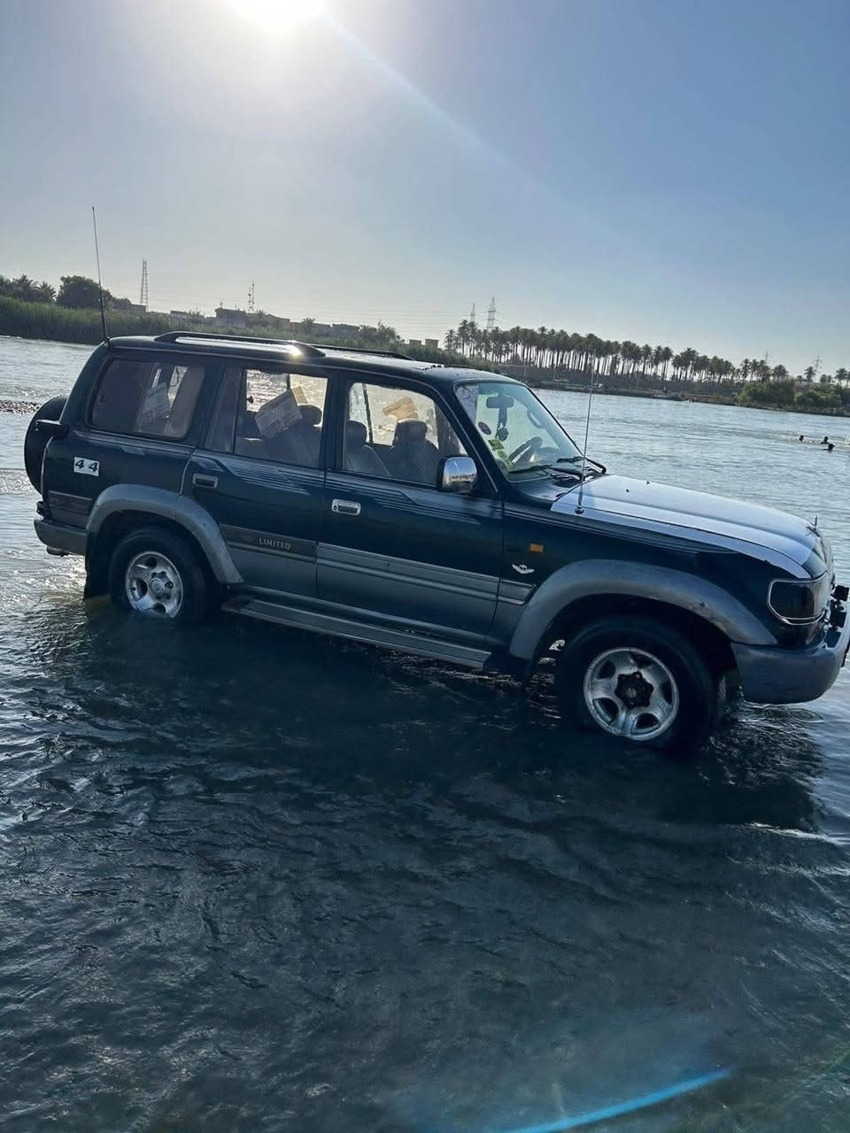 السلام عليكم لاند كروز ليله علوي
موديل 1995 محرك 4500
محرك كير اكسل شرط
دبل سبير  السعر 65وبيها مجال 
للاستفسار  ***********
