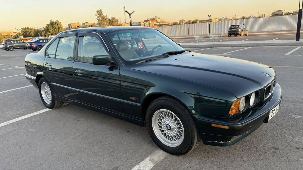 للبيع بي ام موديل 1994رقم اربيل بسمنه تحويل مباشر او وكاله اتريد مصبوغه جماليه فقط بدون حادث مكينه 25 فانوص امسكر جاهزه كير مكينه صدر تخم تاير تبريد ثلج مابيها اي نقص خير من الله السعر 70 مكانها بغداد البنوك للستفسار ***********
