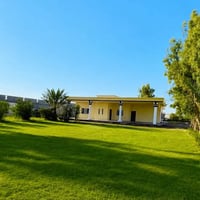 🏡 للبيع بيت مع دونم أو دونمين (حسب الطلب) 📍 الموقع: بغداد – التاجي – أ...