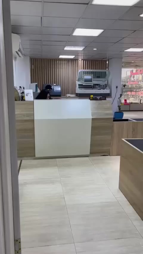 تنفيذ كافة الديكورات بكافة التصاميم الحديثة وب اسعار  لا تنافس لسنا الوحيدون ولكننا الأفضل ✨✨ ابو زهراء للديكور والتصاميم ✨✨✨ كرادة داخل شارع مستشفى البشارة الاهلية
***********
