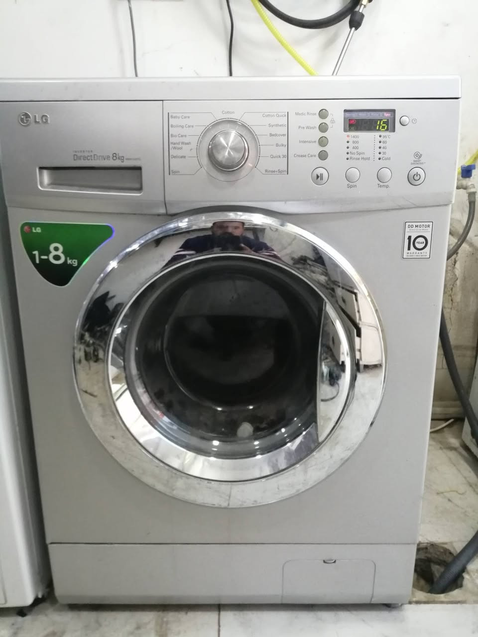 غسالەی جل شۆر مارکەی LG کۆری ئەسڵی دەرەجە یەک 8کیلۆ حەوز گەورە زۆرپاک و بێ عەیب بەزەمان نرخی 150 هەزار
***********
