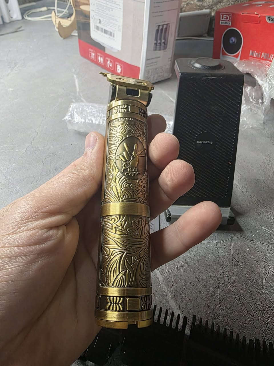 فرعونية معدن بالكامل ٣ سرع قطعة ثقيلة ممتازة شحن تايب سي ١٥ مع التوصيل


**إذا كنت صاحب هذا الإعلان وتريد حذفه لأي سبب، رجاءا أرسل رسالة إلى الدعم الفني**