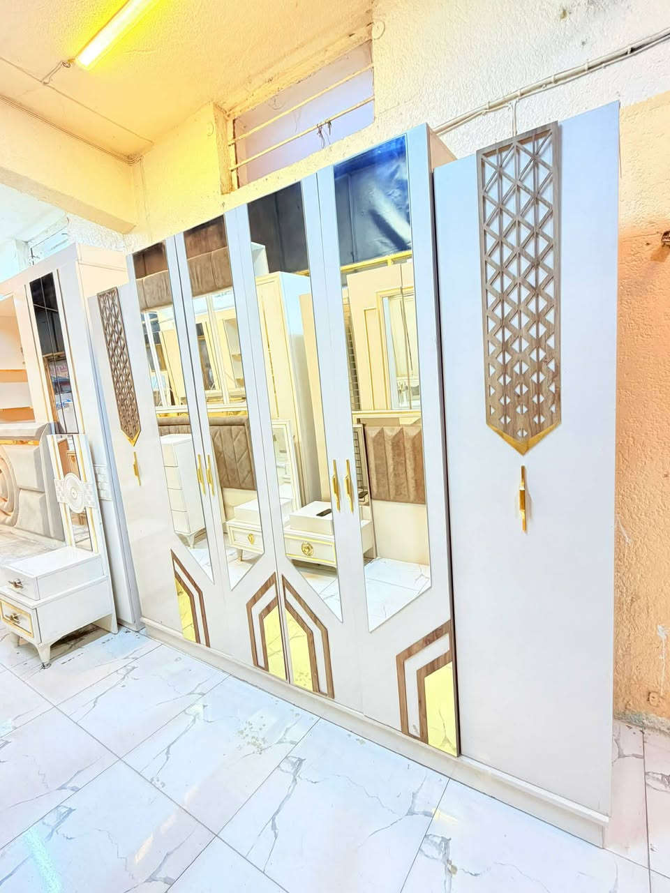 للبيع استفسار حجز وتساب ***********
