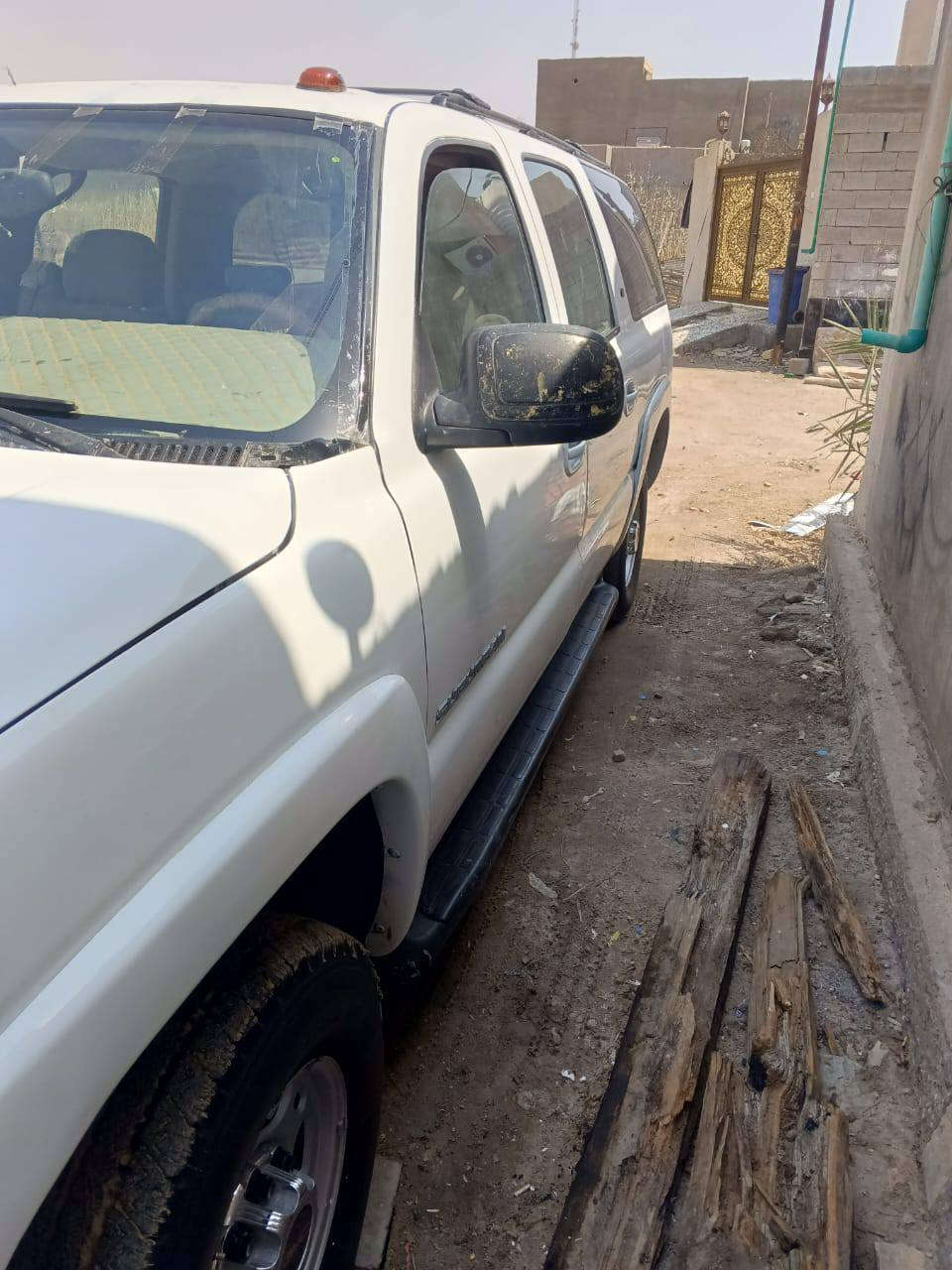 سلام عليكم. يوكن 2002مكينه 8100سياره كفاله ضربه ونقل جثه وكص وصوليات مصبوغه عام. اصل شمباني  بسنويه ابيض   عدي وكاله. بيه رقم بغداد  مكينه كير اكسل كفاله تبريد 3قطع.  حداديه جديده تخم برجستن جواهه تحويل ثاني يوم. غرفه جديده. سياره أحله من صور    سعر  خاص.   وذا اكو مراوس جارجر 14.13 أو 12 أو اوبامه   حتلو تكسي وطي فرق  لرقم *********** عنوان بصره شط العرب
