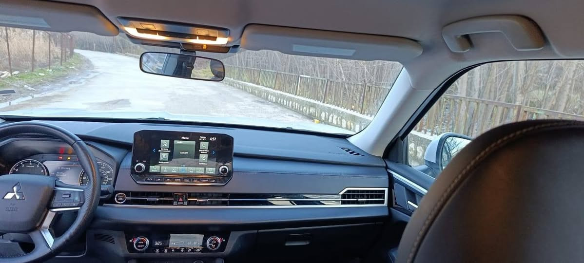 Outlander 2024se
ئاوتلاندەر ئەمریکی ٢٠٢٤ڕەقەم هەولێر بێ سبوغ تەنها کەمێک پیدی ئاڕە  کە لە وێنەکە دیاریمکردوە پێش و پشتی کەپسە سەیارەکی تابڵێی خاوێنە بێ شوخت بێ قەپ و قۆپە تازە ڕەقەم کراوە ماڵی دۆستە  (پێنج کامیرا+چواردەوری ڕادارە +ئۆتۆ هۆڵد+کوشین هیتەر + شاشەگەورە+کارپلەی+جیپی ئێس ++ئۆتۆ ستۆپ+کوشین شامۆ +سندۆق شەفت +شەحن وایرلێس)

نرخی ٢٤٧$وەرەقە کەمێک مەجال 

شوێن سۆران 

***********

***********

اواتلاندر امريكى ٢٠٢٤بدون سبغ رقم اربيل ماعدا قليل من بي 

دي ار كلشي مظبوط ما به اى نقص كوشين شامو +خمس كاميرات+رادار+شحن وايةرليس++كاربلي+جي بي ئيس+كوشين هيتر+صندوق شفت+اوتوستوب+اوتو هولد+تحديد سورعه

عنوان سوران اربيل
