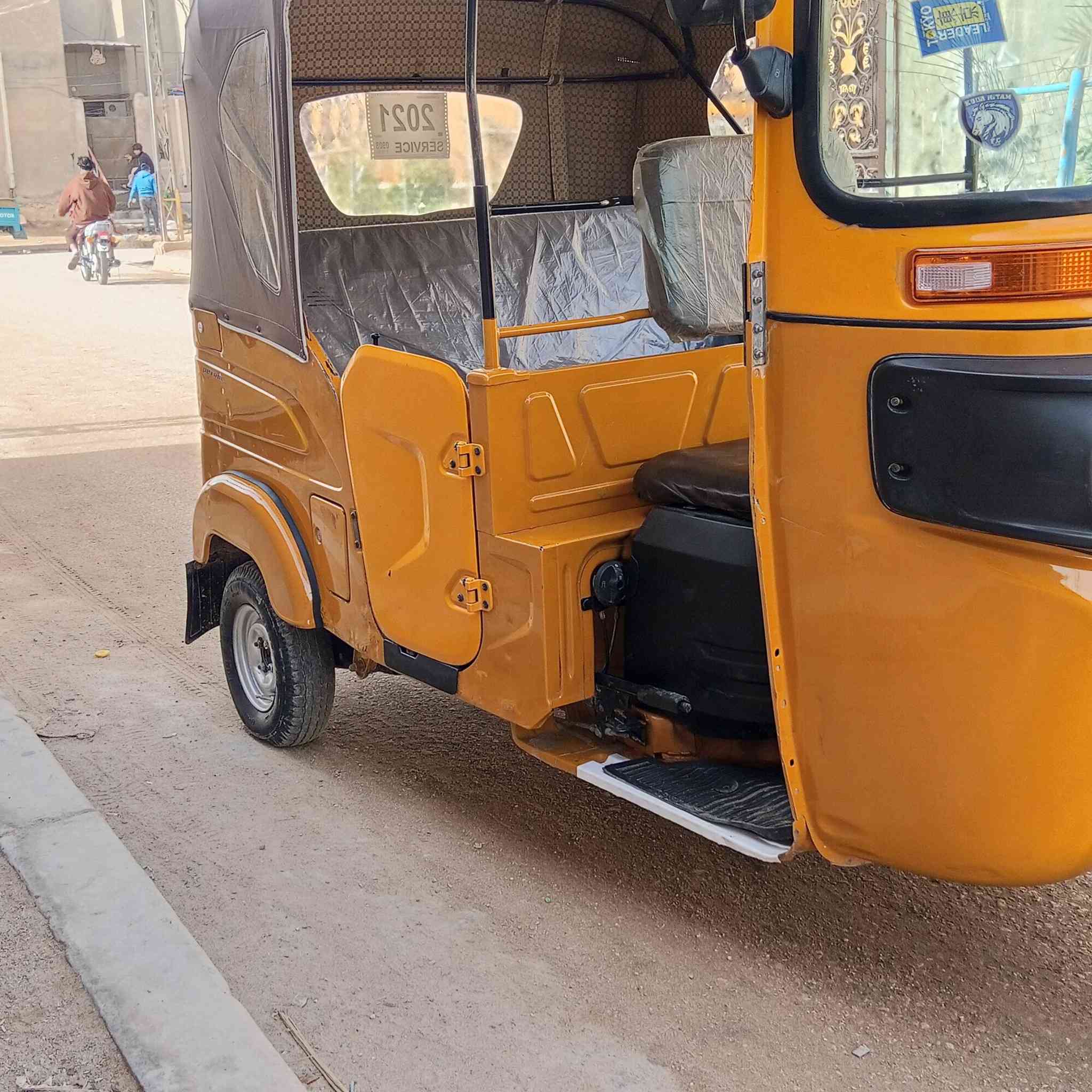 تكتك ٢٠٢١ لوحه وسنوية انكليزي
كفاله عامة مكاني كربلاء حي النضال  سعرها 7400  

***********
