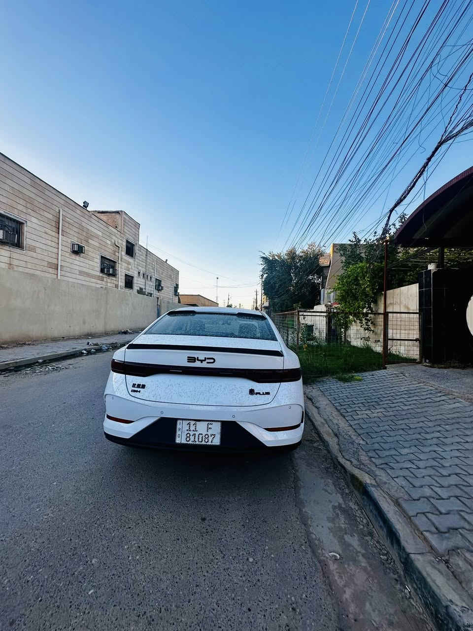 بي وايدي كن بلاس2025 ماشيه27الف رقم بغداد باسمي
بيها طخه بين الباب والجاملغ الامامي نزلته وي الصوره 

السياره مصروف عليها ومرتبه دواخل تغليف نايلون حراري 

والشاشه مبرمجه وكامله وكل البرامج منزلين اله 

ضايفين لايتات اماميه ومشبج حمايه لراديتر 

***********  

مكانه بغداد حسينيه راشديه 

موجود ع خاص
