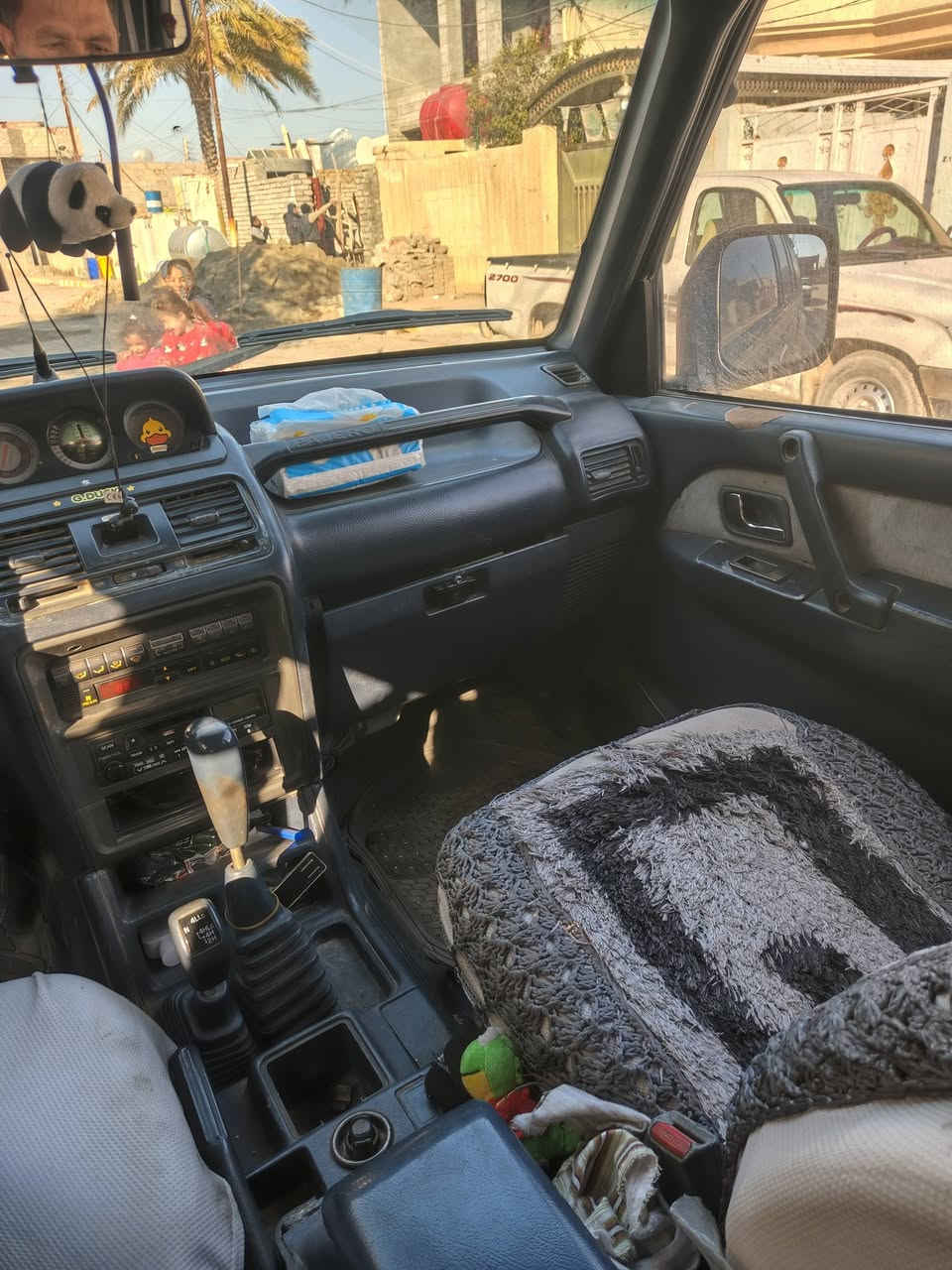 السلام عليكم باجيرو موديل ١٩٩٥ رقم بغداد مشروع وطني صاحبها موجود سنوية لغاية ٢٠٢٨ السيارة نضافة ٨٠ بالمية غرفتها زينة مبينة بالصور محرك و أكسل وكير جيد جدآ التايرات الامامية نص عمر الخلفية جديدة السعر ٥٨ ورقة وبيها مجال رقمي *********** مكاني صلاح الدين/ سامراء
