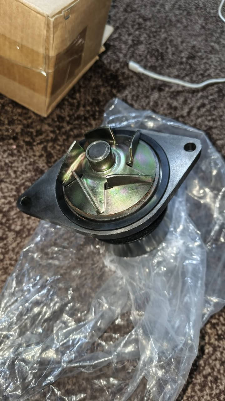 سلام عليكم عندي 10 قطع واتر بم مال محرك cummins للبيع.


**إذا كنت صاحب هذا الإعلان وتريد حذفه لأي سبب، رجاءا أرسل رسالة إلى الدعم الفني**