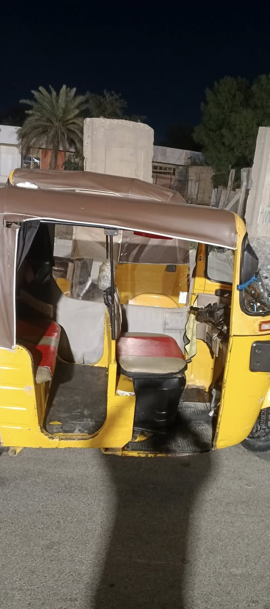 اسلام عليكم تكتك 18/شهر تاسع /نازله بل 19 مرقمه رقام نكليزي تكتك جاهزه مجهزه مكينه اكسل كفاله مكانها بغداد شعب شارع سواق مركزيه سعر خمسه مليون وبيها مجال 
اني مكلف بنشر 
صاحب تكتك /***********
