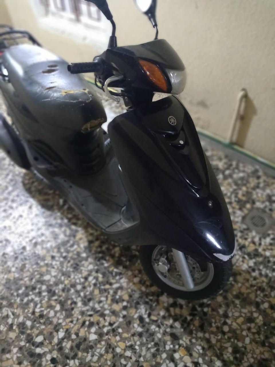 دراجة كفاله ما ناقصها بس استان تعليك مكينه مكفوله دراجة برغ ما مفتوح بيها كلشي بيها بلاديات رايدها ب 900 وبيها مجال مكاني شعب ورقم ***********
