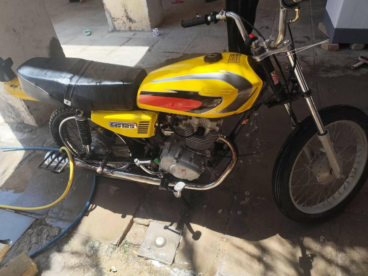سلام عليكم دراجه نامه موديل 19 كلك ب350 وبيها مجال مكلف بالنشر هاذا رقم صاحبها ***********
