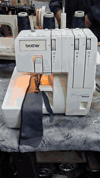 السعر 140 الف 
اوفر منزلي ياباني نوع برذر اصلي
3 بكرات 
شغلها يخبل متوفر توصيل لكافة المحافظات 
***********
***********
