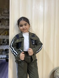 سوت ولادي • مقاس ٦-٧ • زيتوني بيجي