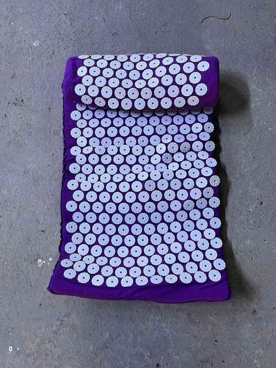 السلام عليكم هذني الغراض للبيع مال امزون كلمن وزعرهالتواصل على هاذا الرقم ***********
