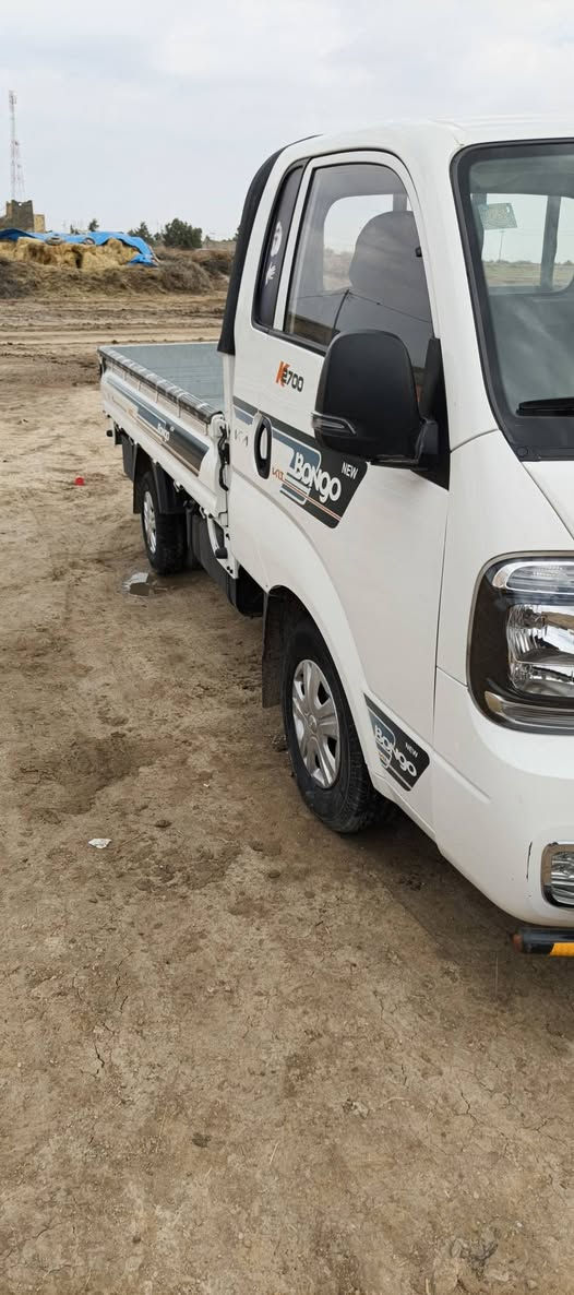 للبيع. كيا.  مديل. 23.  رقم رقم قادسيه  تحويل مباشر. محرك 2700.  وضع الشركه ماشيه فقط 25 الف   مكفوله كفاله من ضربه عد من دحجه  تخم تاير. جديد دواخل. تحكم.    تبريد تدفه.  دواخل جديده.      سياره جاهزه.    السعر. 150 ورقه وبيها مجال مكاني ديوانيه الحمزه شرقي  تواصل تصال رقم ***********
