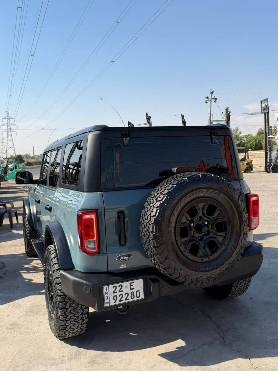 Ford Bronco 2022  
سێ دووگمە 
50 هەزار رۆیووە 
سەیارەکە یەک جاملغی سبوغە بەبێ ژوورێ 
باغی دەعامی بۆ دەعامی بەشەرت
گێر و مکینە کامل بەشەرت
نرخ 290 $ مجال 
شوێن هەولێر 
***********

فورد برونكو 2022
ثلاث أزرار
ماشية 50 ألف
السيارة فيها ضربة واحدة مُصَبَّغة بدون صبغ
الباقي من الدعمة إلى الدعمة بحالة ممتازة
القير والمكينة بحالة ممتازة
السعر 290$ قابل للتفاوض
الموقع: أربيل
*********** أربيل, العراق
