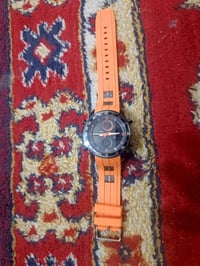 ساعه للبيع السعر مال الشركه موجود بالصوره 07702670971