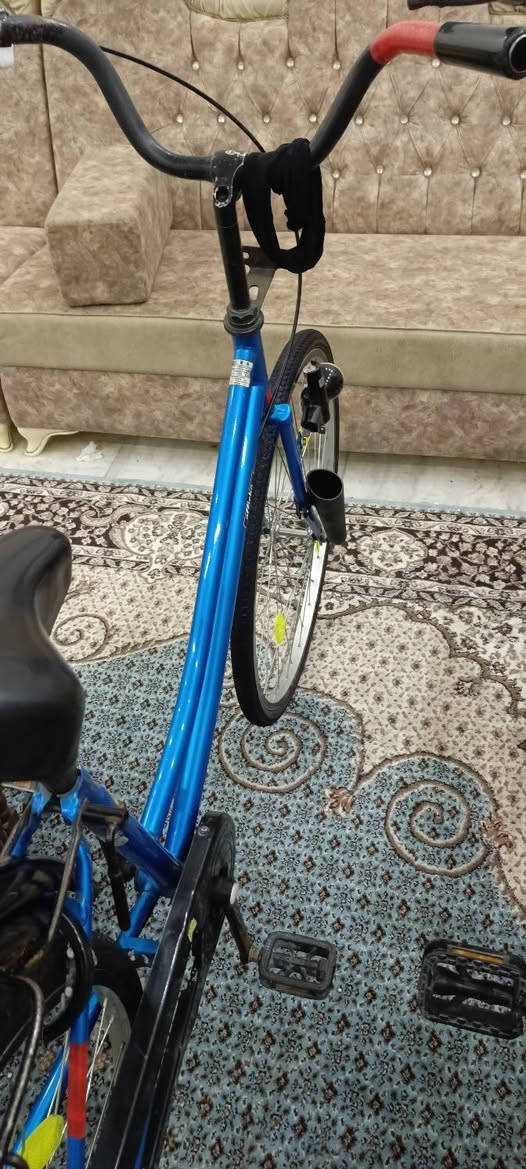 السلام عليكم البيسكل لبيع البيسكل نضيف شوفت عينك السعر خاص مكاني ناصريه مركز حي  الشهداء الشراي يراسني خاص وبي خير وتدلل


**إذا كنت صاحب هذا الإعلان وتريد حذفه لأي سبب، رجاءا أرسل رسالة إلى الدعم الفني**