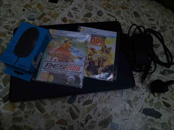 لابتوب hp
الرام 8 

الهارد 256ssd

المعالج انتل corei5 الجيل الخامس بسرعه 2.70ghz

شاشه حجم 15.6

كرت شاشة داخلي 

كيبور عربي انكليزي ليزري ضوئي

الملحقات جنطه+ماوس+شاحن الاصلي 65w

السعر: 240 وبيه مجال للشراي للاستفسار
*********** بي واتساب
