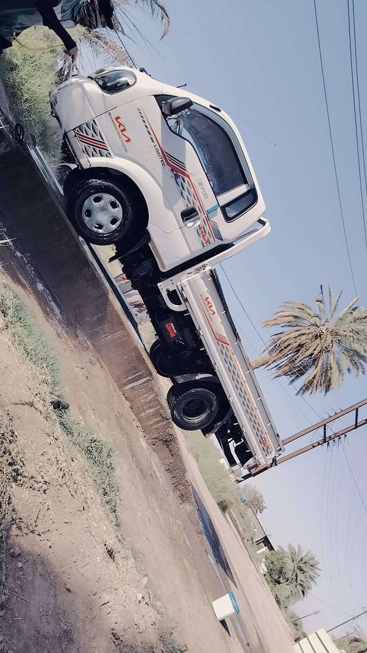 سلام عليكم هاي سياره البيع موديل 2016 مكفوله من كلشي***********
