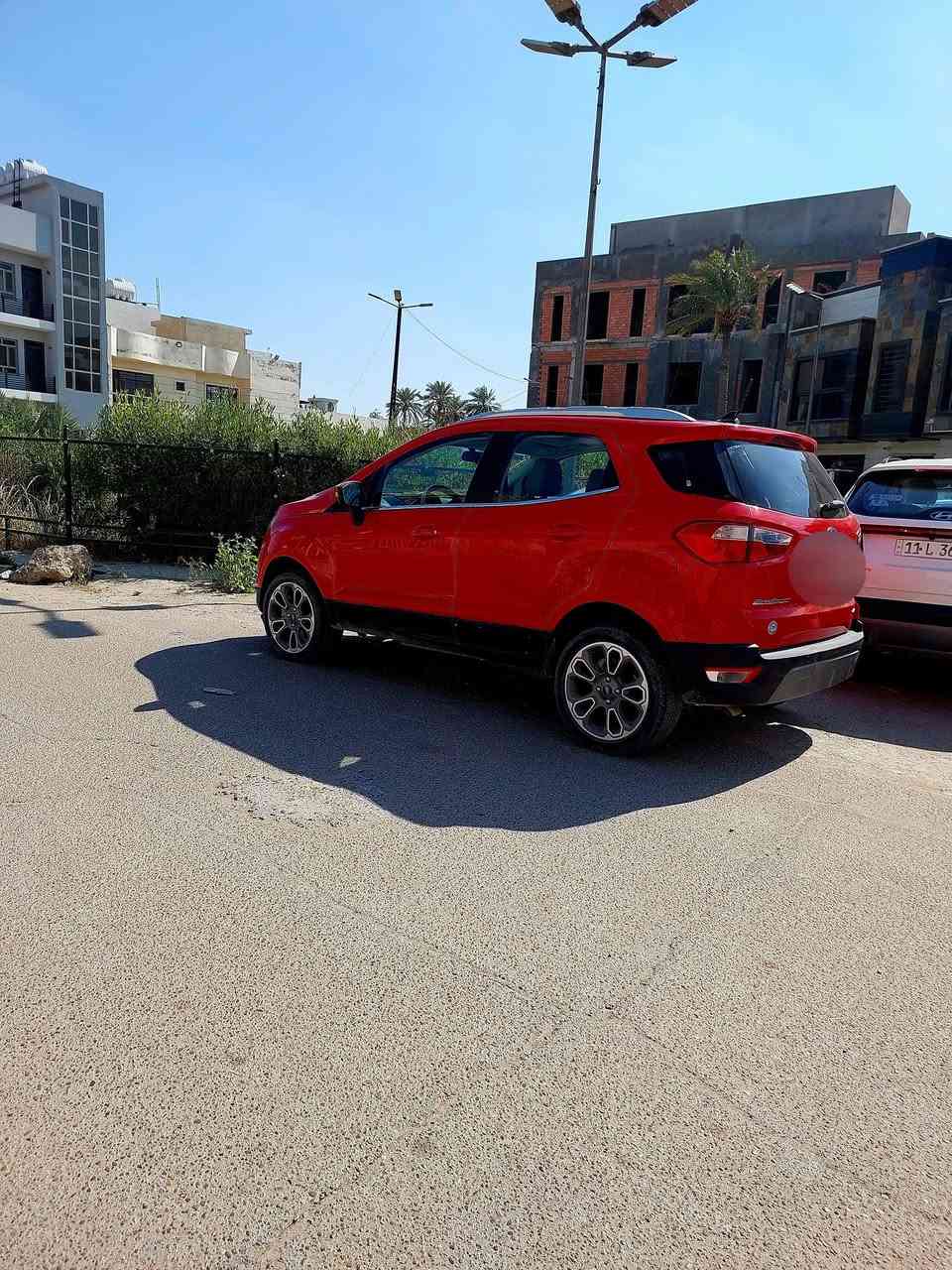 للبيع فورد ايكو سبورت  مكانها بغداد 
موديل 2021
 فئة تيتانيوم فول مواصفات اعلى فئة بهل سيارة
4 سلندر 
محرك 2.0 تنفس طبيعي اقتصادي 
كير اوتو
اللون الاحمر المميز شبابي
تحكمات ستيرن
مثبت سرعة
تدفئة تبريد ممتازة
كشن سايق كهربائي
جامة سايق اوتو
نضام الدفع رباعي AWD
رقمها سليمانية
ماشية قليل 26الف km
حادثهة خفيف جاملغ و باب السايق
وارد امريكي 
السيارة مال مرة استعمال خفيف
كير و محرك شرط وضع شركة
السعر 130$ وبيها مجال بسيط 
للتواصل  *********** بي واتساب
